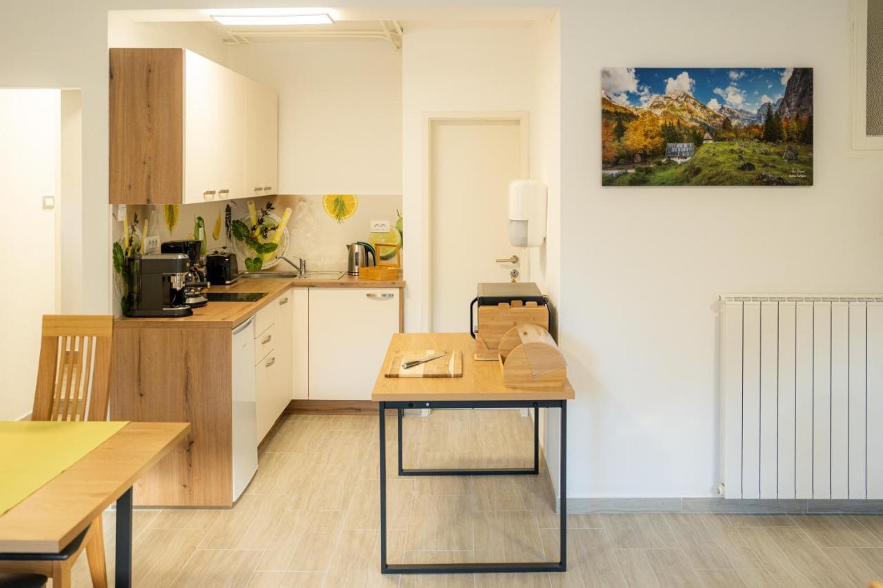 Relax House Soca Guest House โบเว็ก ภายนอก รูปภาพ