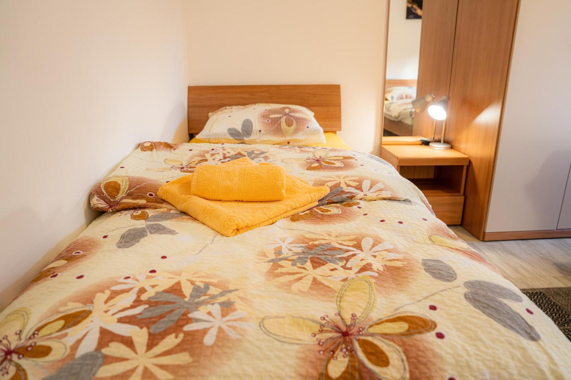 Relax House Soca Guest House โบเว็ก ห้อง รูปภาพ